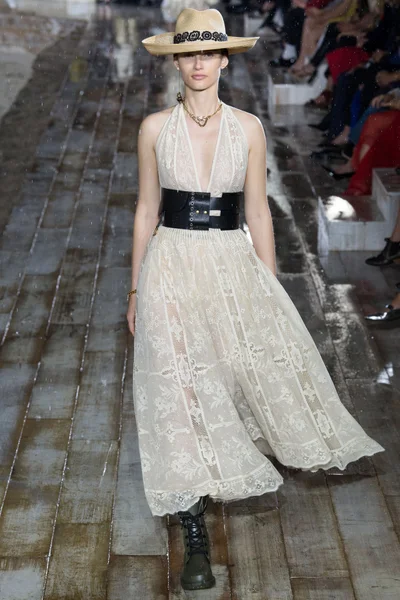 Look 71